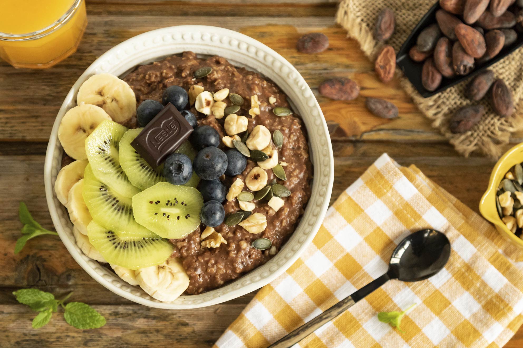 Receta Porridge de avena con cacao Nesquik® Receta Porridge de avena con cacao Nesquik®